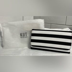 Kut from the Kloth Monochrome Striped Wallet